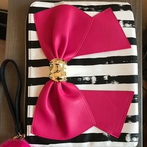 Betsy Johnson Wristlet/ Bag